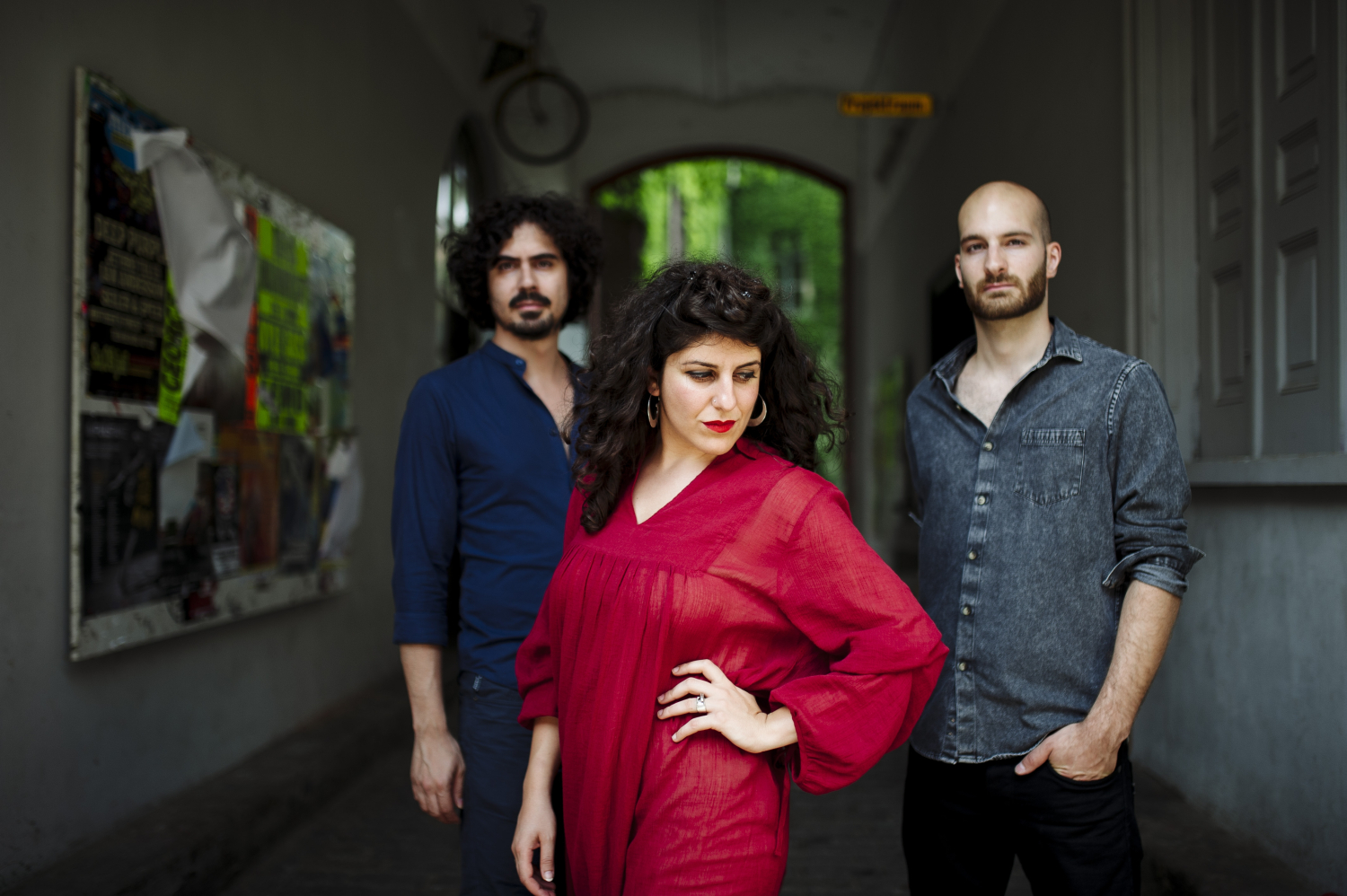 Golnar & Mahan Trio © Porgy & Bess